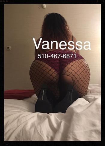 , 23 Latino/Hispanic female escort, San Francisco