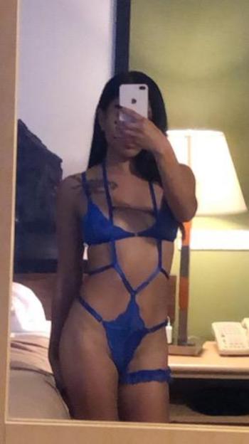 Selina, 21  female escort, San Francisco