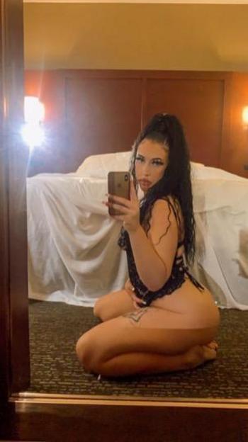  661-582-5350, 21  female escort, San Francisco