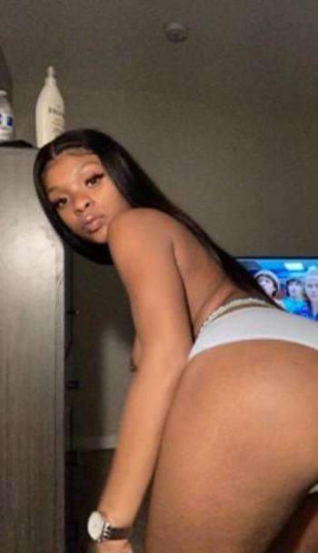Trinababii, 22  female escort, San Francisco