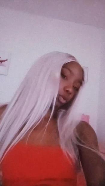 Zoey, 23  female escort, San Francisco