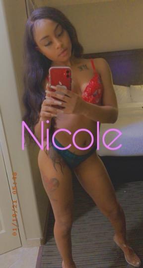 escort photo 1
