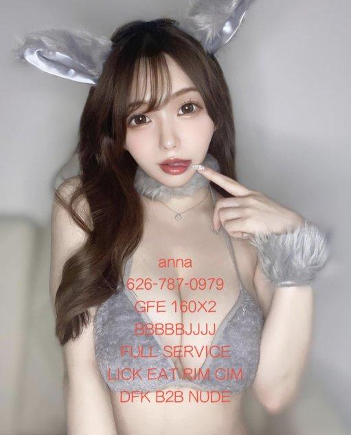 escort photo 19